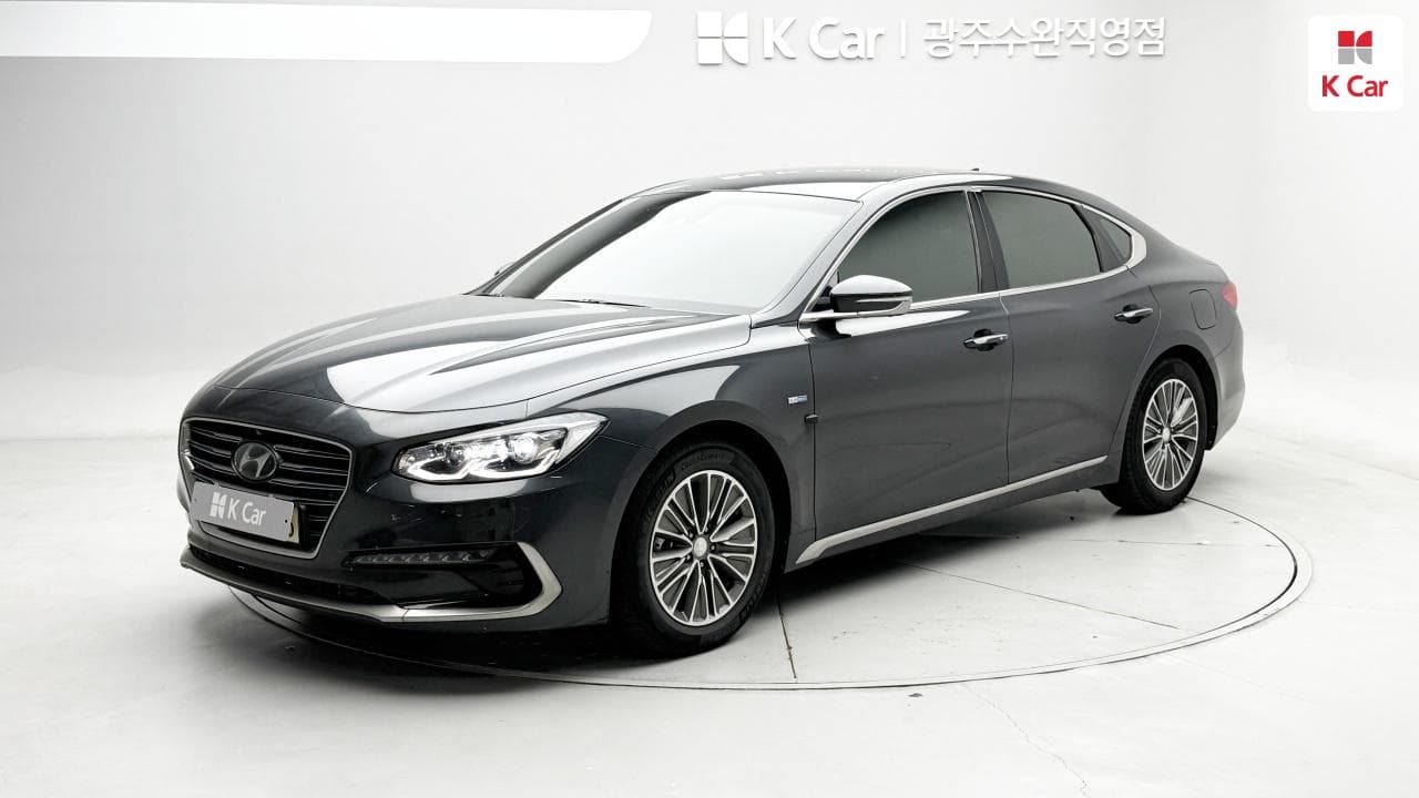 Hyundai Grandeur IG Hybrid, 2017
