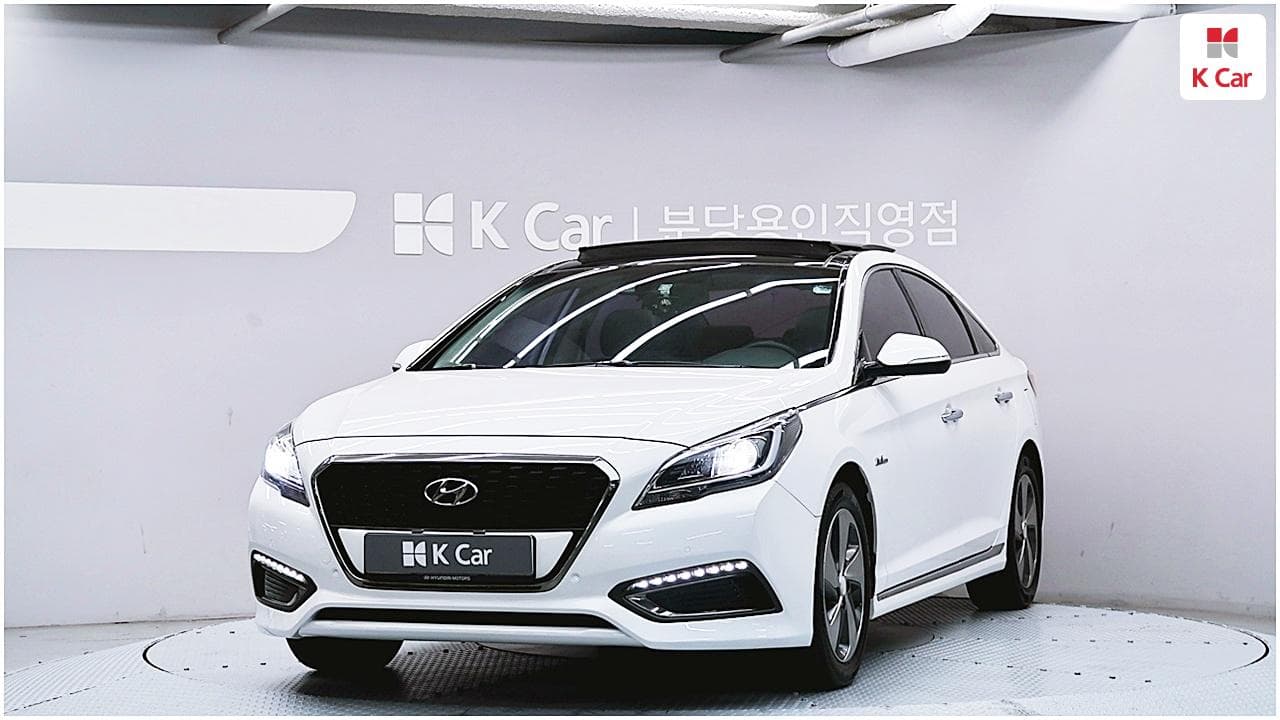 Hyundai LF Sonata Hybrid, 2015