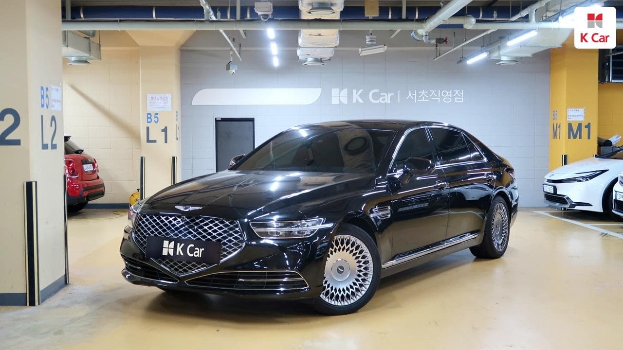 Genesis G90, 2021