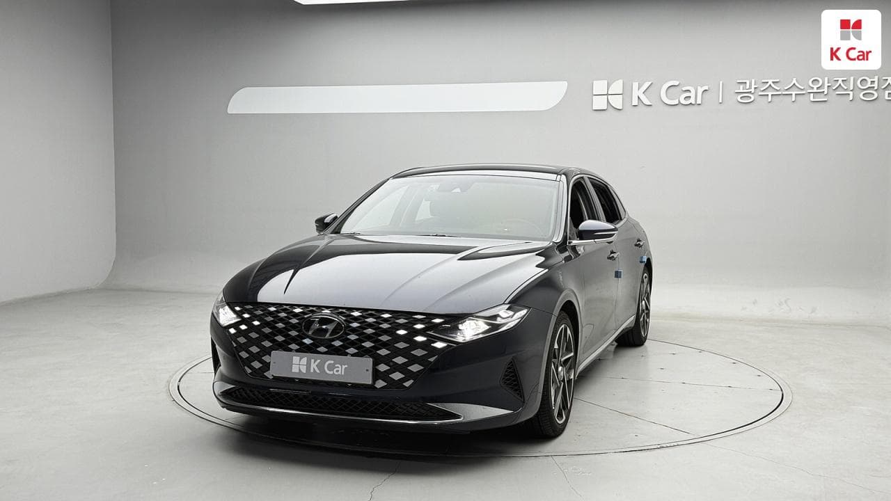 Hyundai The New Grandeur, 2021