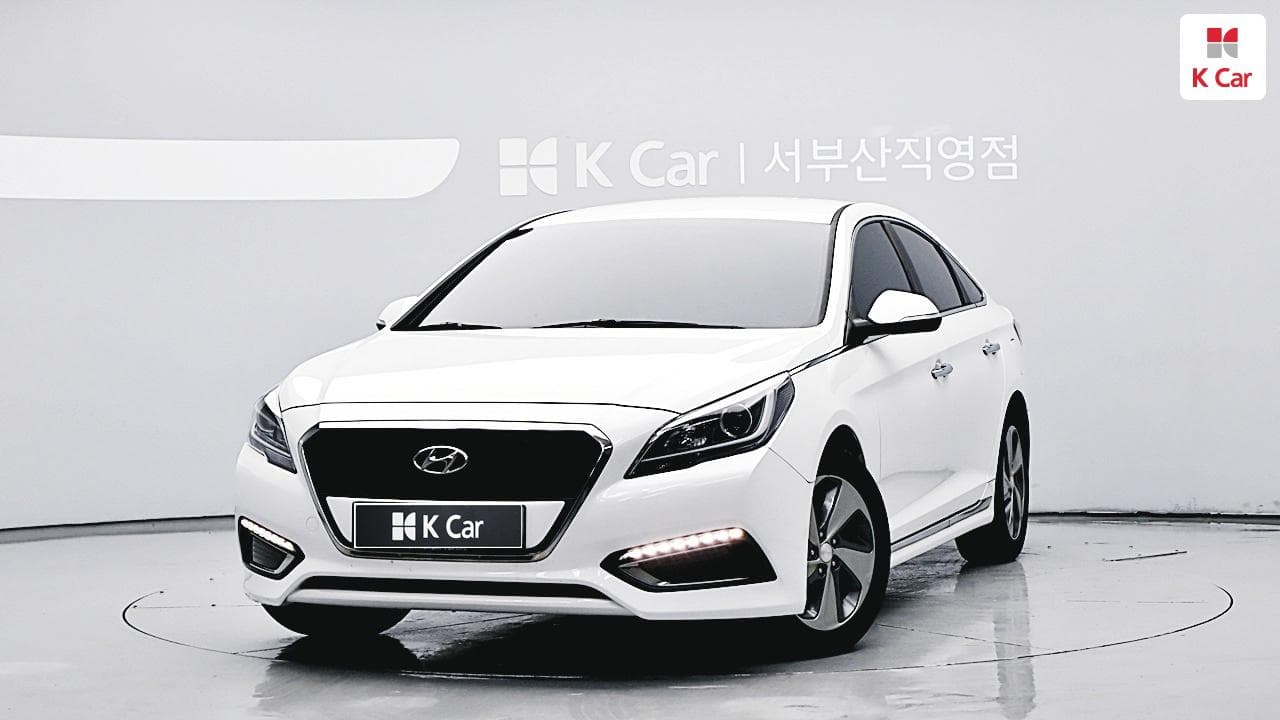 Hyundai LF Sonata Hybrid, 2016