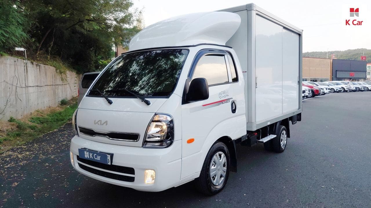 Kia The New Bongo III Truck LPi 2.5 Turbo Special Body, 2026