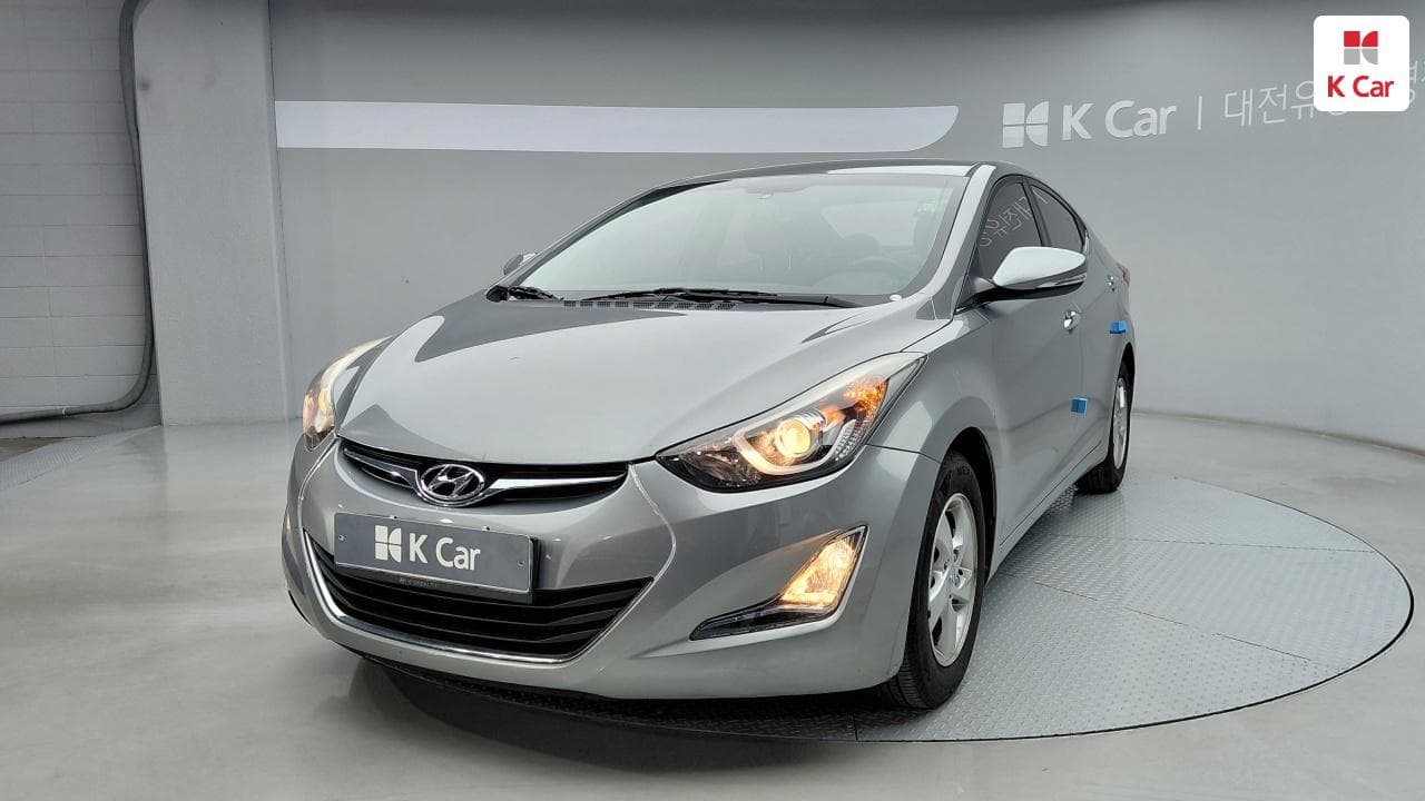Hyundai The New Elantra, 2015