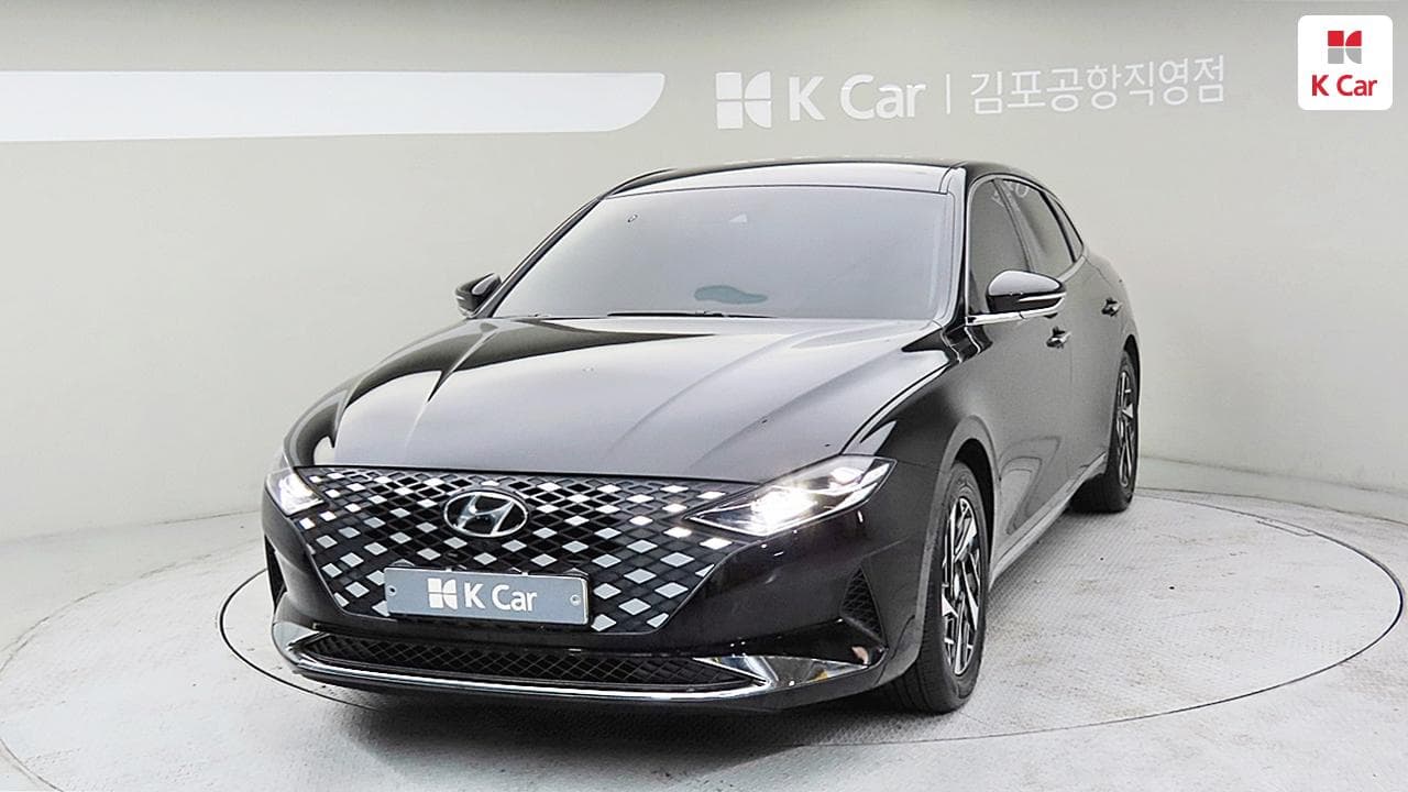 Hyundai The New Grandeur Hybrid, 2022