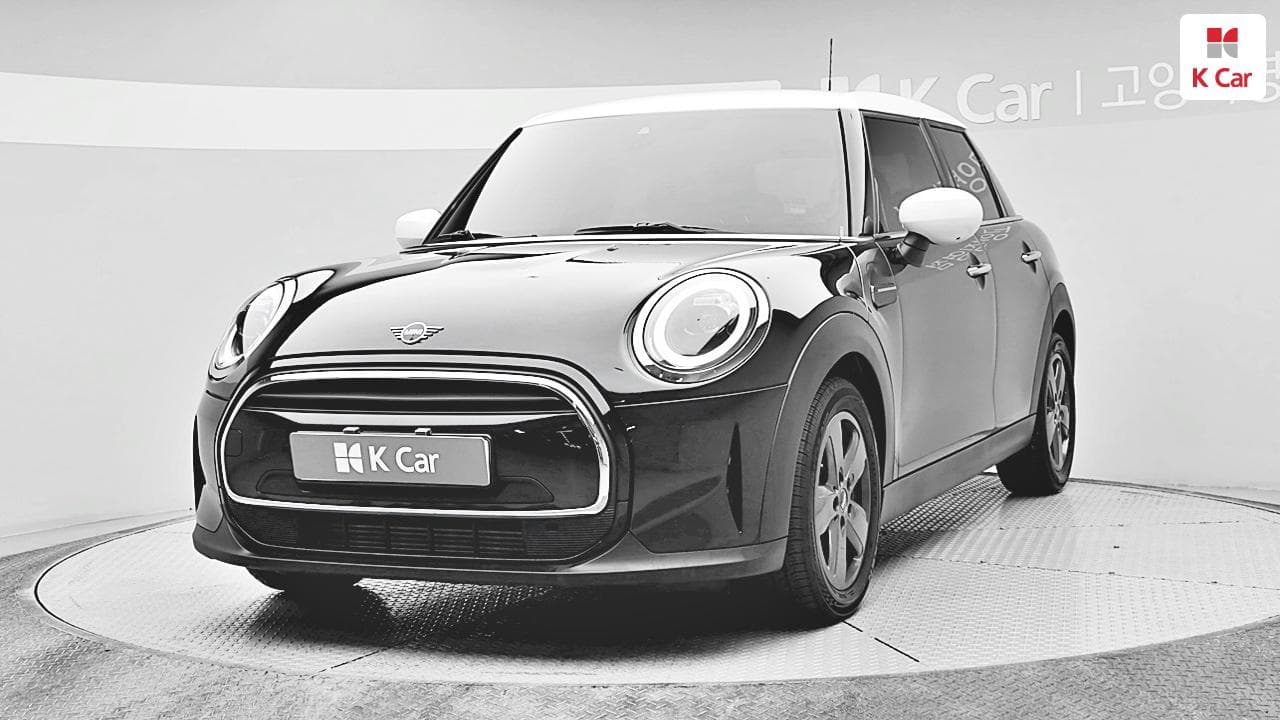 Mini Cooper (3 Gen F/L) 5-Door, 2023