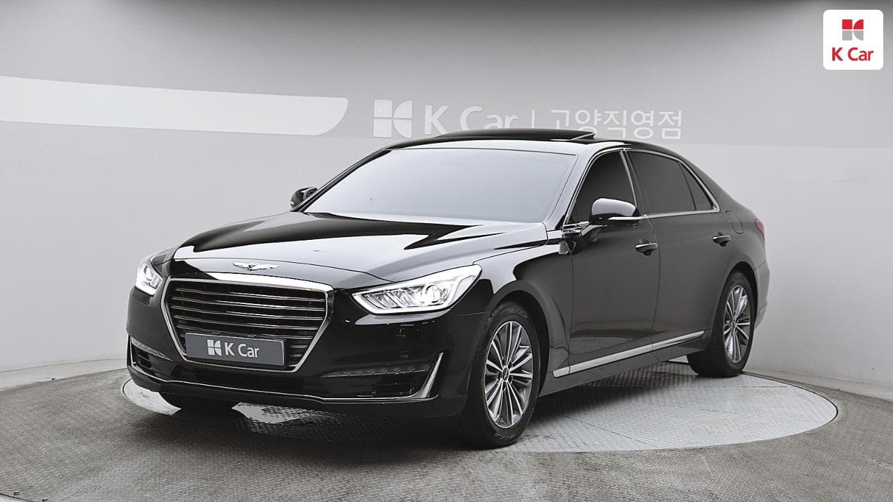 Genesis EQ900, 2018