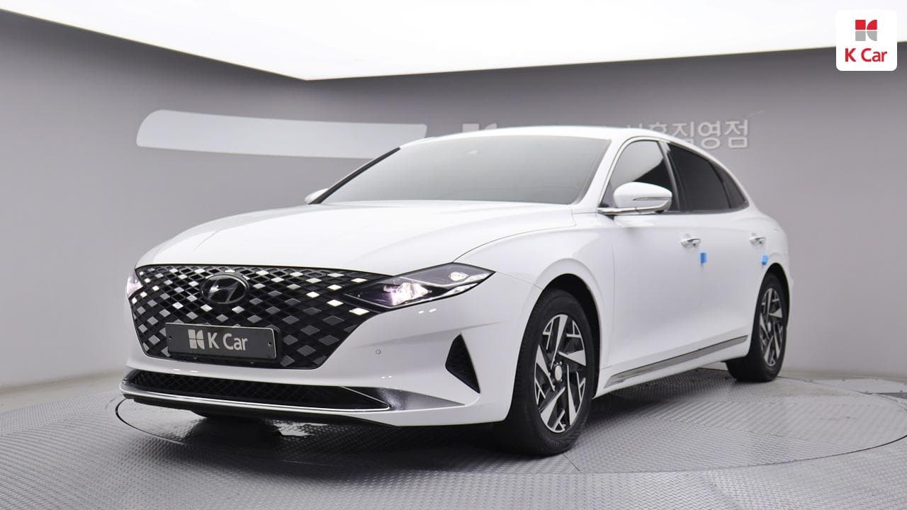 Hyundai The New Grandeur Hybrid, 2022