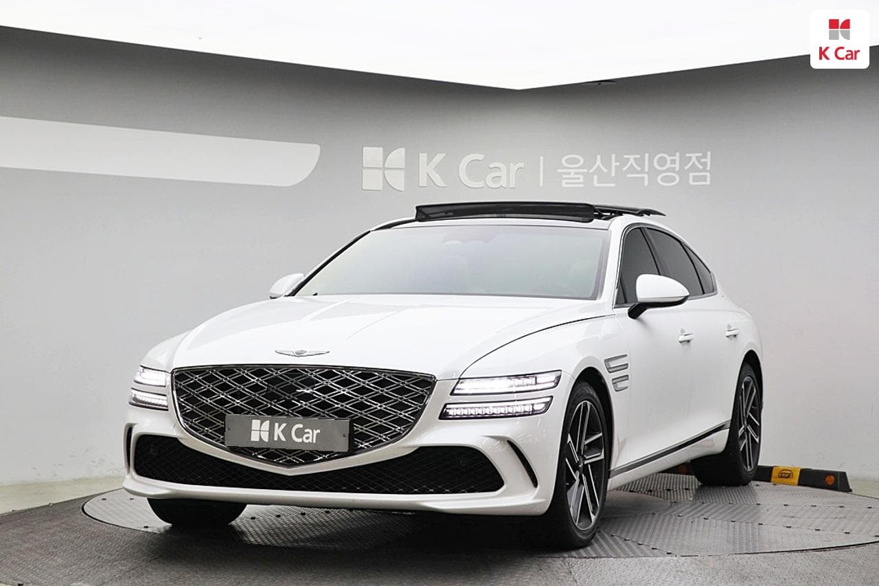 Genesis G80 (RG3 F/L), 2024