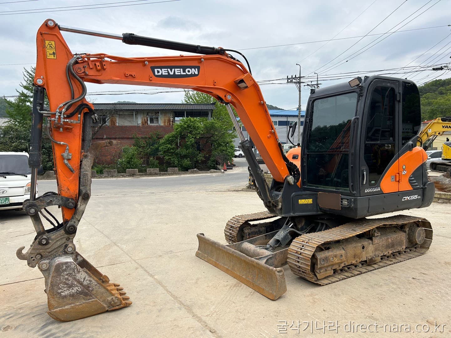 Doosan (Develon) DX55MT