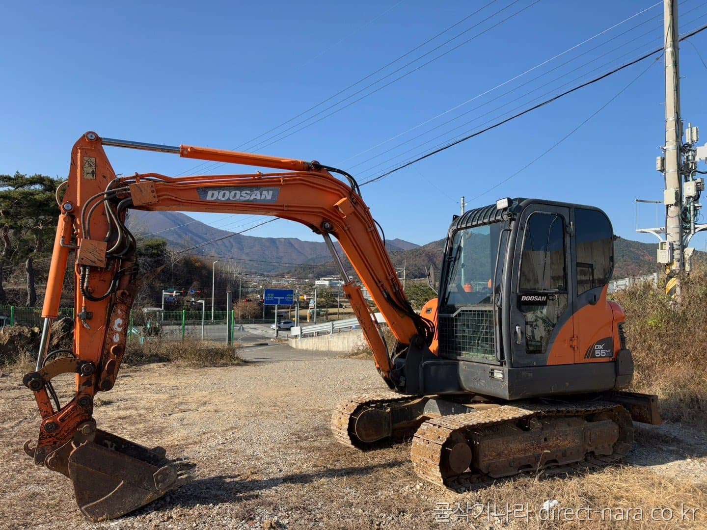 Doosan (Develon) DX55MT