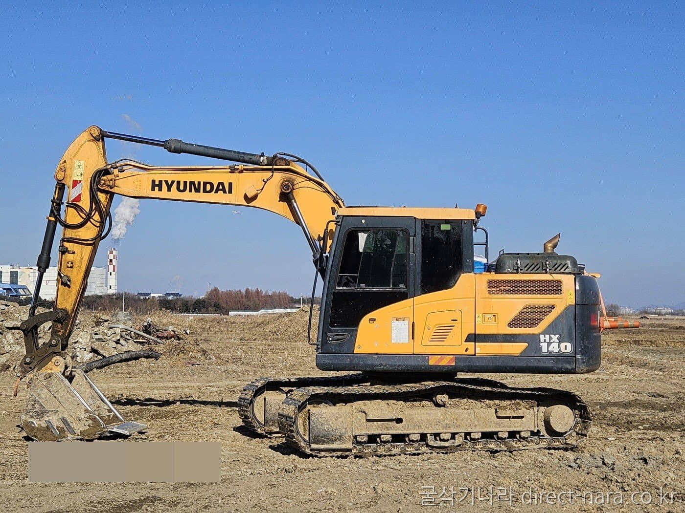 HD Hyundai HX140LC