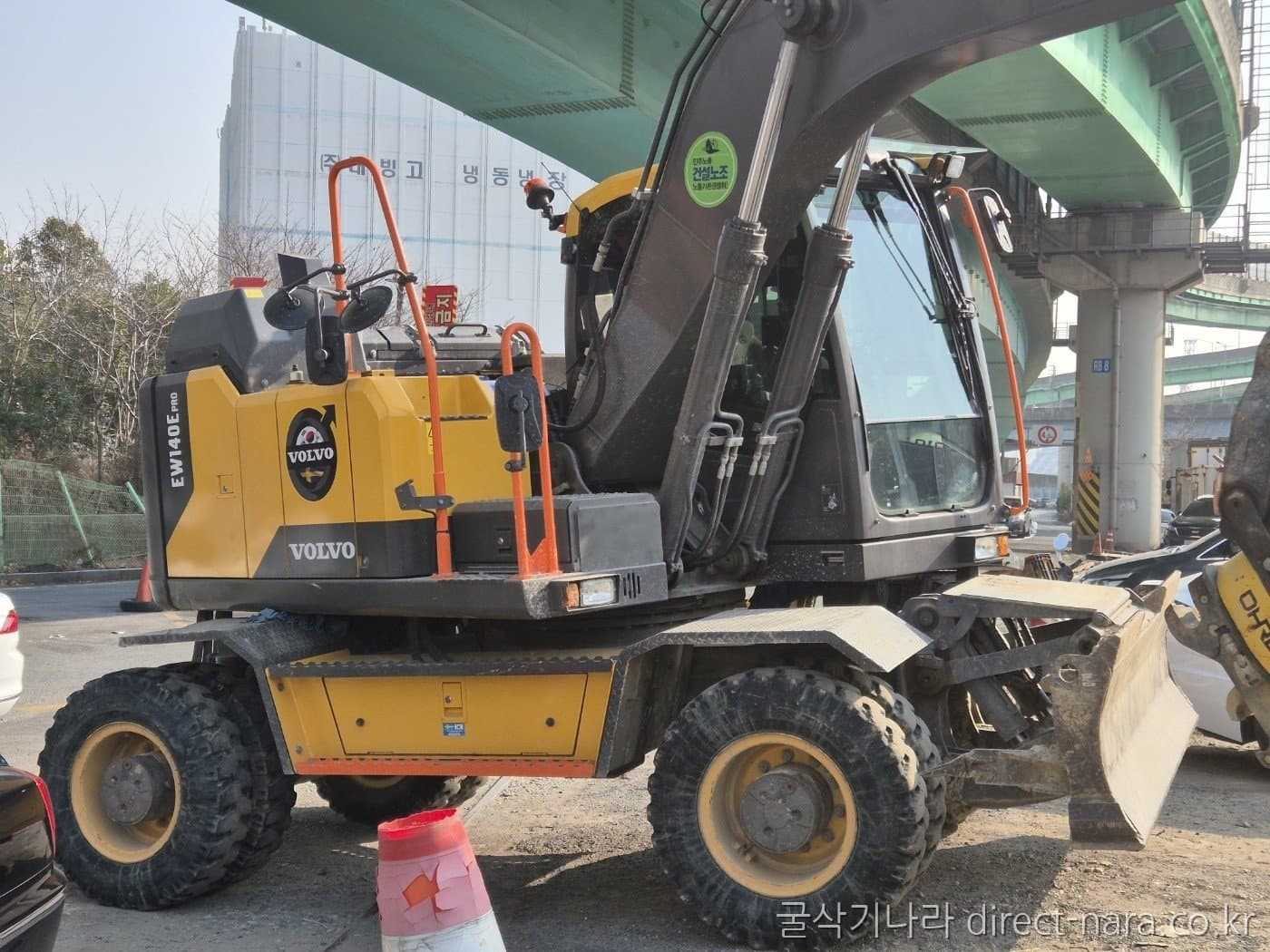 Volvo EW140EPRO