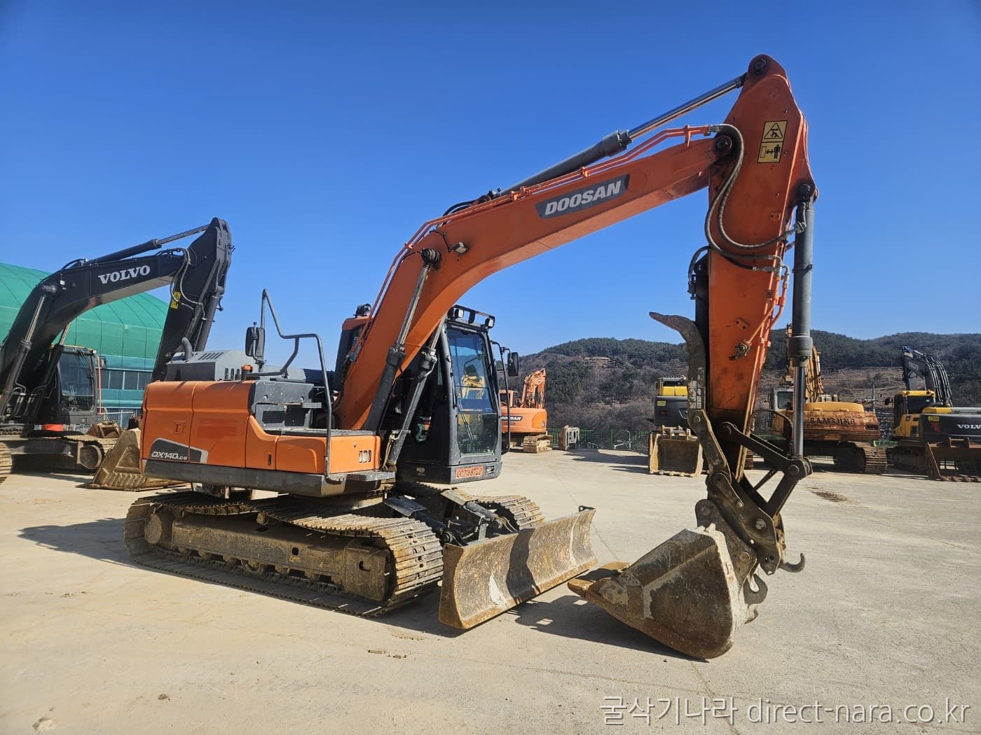 Doosan (Develon) DX140LC5